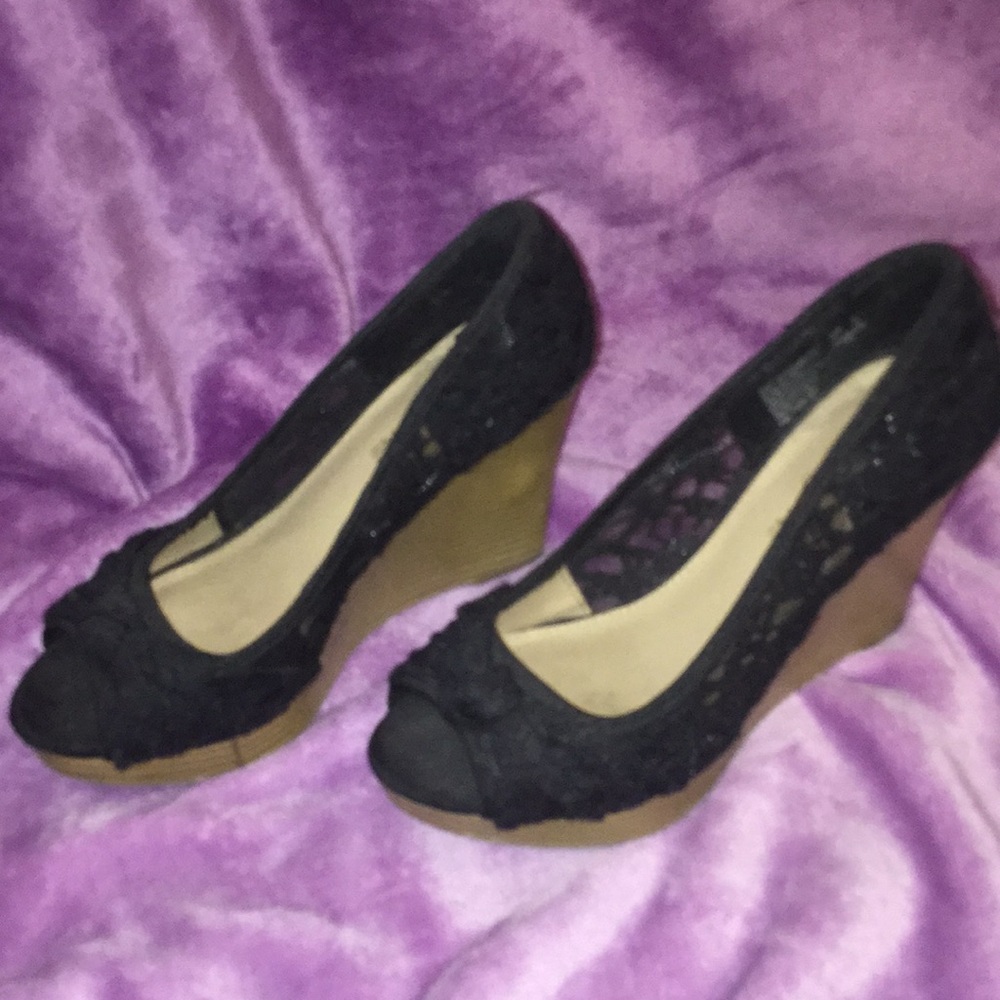 American eagle heels